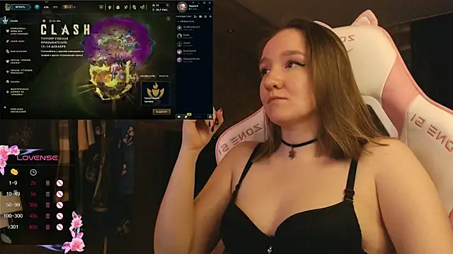 MoonlishSiren online show from 14, 12, 2025