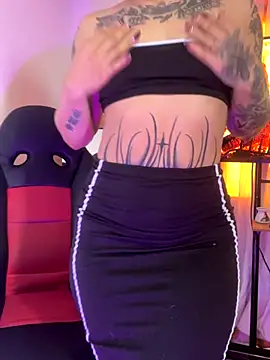 Snapshot of ValenGray chatting on 24, 10, 2025 ValenGray online show from 24, 10, 2025