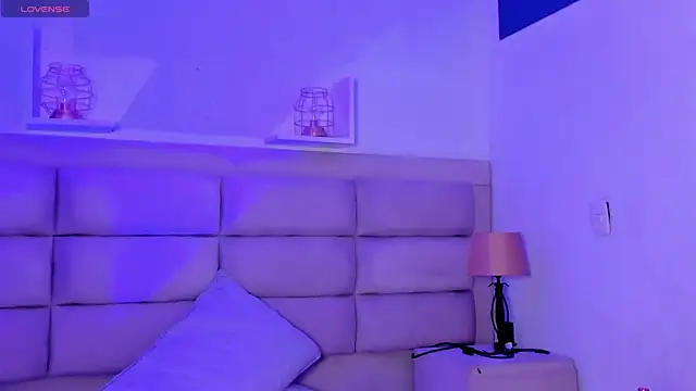 Snapshot of MelodyBliss chatting on 6, 10, 2025 MelodyBliss online show from 6, 10, 2025