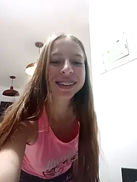 Snapshot of gabi_bunny chatting on 10, 2, 2025 gabi bunny online show from 10, 2, 2025