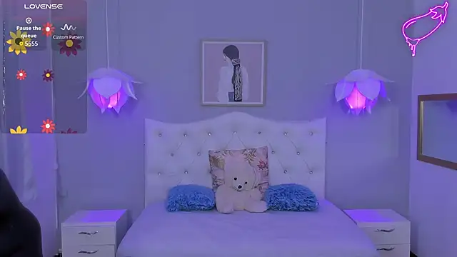 Lisa7 7 online show from 4, 10, 2025