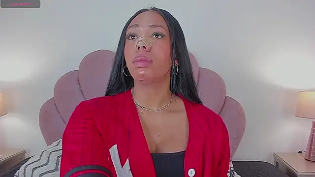 Nicole Paradise online show from 25, 9, 2025