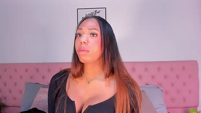 Nicole Paradise online show from 17, 11, 2025