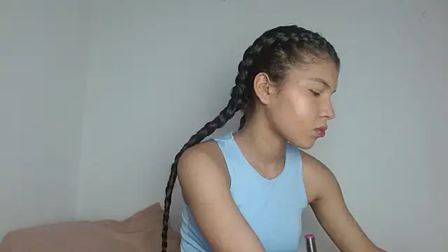 Snapshot of SophiaMeyerst chatting on 13, 2, 2025 SophiaMeyerst online show from 13, 2, 2025