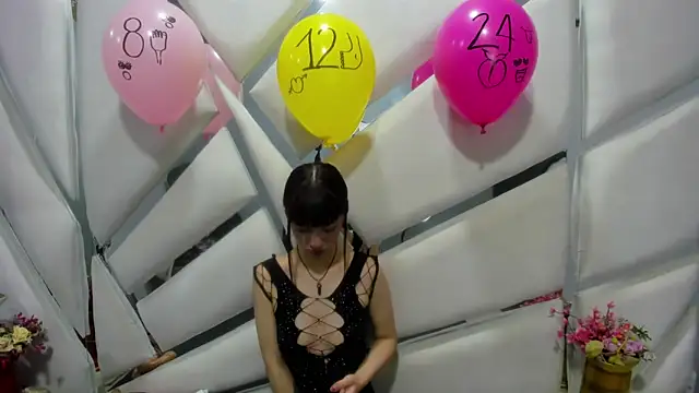 Snapshot of Aurora_18 chatting on 28, 12, 2024 Aurora 18 online show from 28, 12, 2024