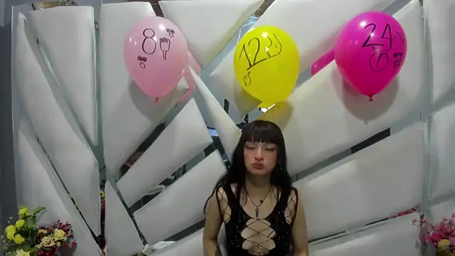 Snapshot of Aurora_18 chatting on 28, 12, 2024 Aurora 18 online show from 28, 12, 2024