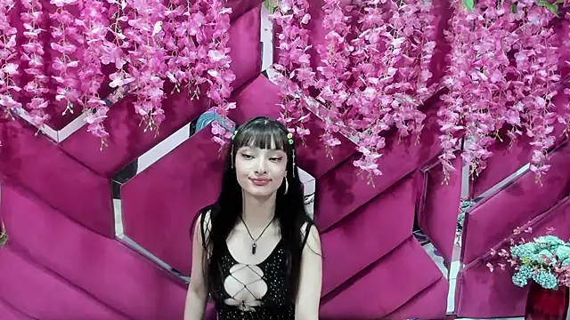 Snapshot of Aurora_18 chatting on 11, 2, 2025 Aurora 18 online show from 11, 2, 2025