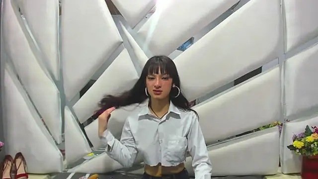 Snapshot of Aurora_18 chatting on 23, 2, 2025 Aurora 18 online show from 23, 2, 2025