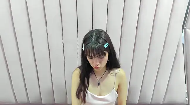 Snapshot of Aurora_18 chatting on 12, 3, 2025 Aurora 18 online show from 12, 3, 2025