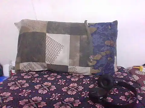 Snapshot of Gray_lund chatting on 3, 3, 2026 Gray lund online show from 3, 3, 2026