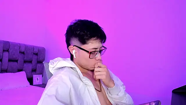 Snapshot of MarcusCollinss_ chatting on 11, 12, 2024 MarcusCollinss online show from 11, 12, 2024