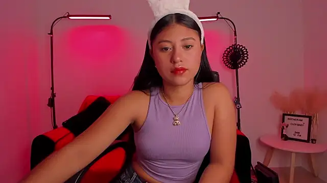 Snapshot of cloy_baby__ chatting on 21, 1, 2025 cloy baby online show from 21, 1, 2025
