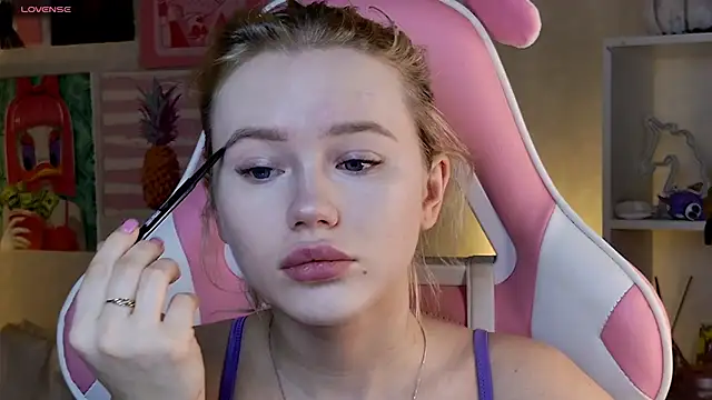 LexieLoree online show from 7, 2, 2025