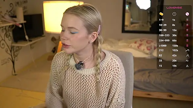 LexieLoree online show from 9, 11, 2025