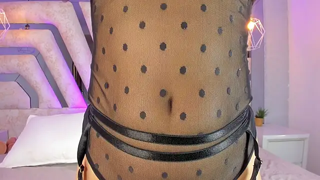 EmmilyCristal online show from 26, 11, 2025