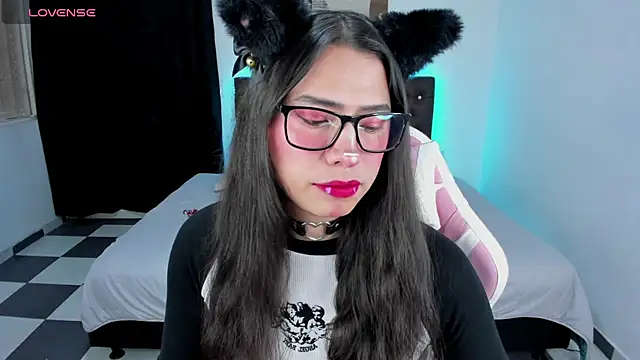 paula kawaiifu  online show from 9, 2, 2025