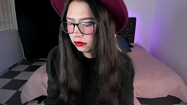 paula kawaiifu  online show from 17, 3, 2025