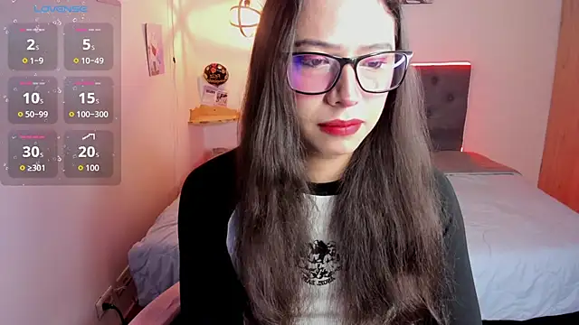 paula kawaiifu  online show from 27, 10, 2025