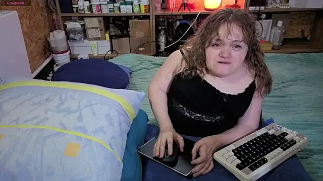 MiniNatalie online show from 22, 11, 2025