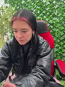 Isabella 21x online show from 25, 1, 2025