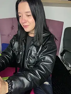 Isabella 21x online show from 14, 2, 2025