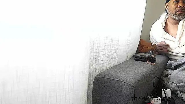 Snapshot of thewestwingxxxxx chatting on 15, 3, 2025 thewestwingxxxxx online show from 15, 3, 2025