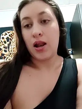 dulccemaria24 online show from 17, 3, 2025