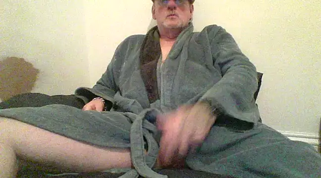 Snapshot of oldenglishguy chatting on 3, 12, 2024 oldenglishguy online show from 3, 12, 2024