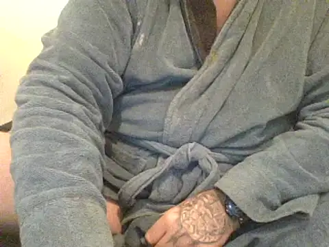 Snapshot of oldenglishguy chatting on 14, 12, 2024 oldenglishguy online show from 14, 12, 2024