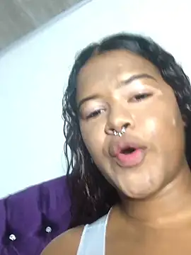 Snapshot of antonella_19x chatting on 27, 12, 2024 antonella 19x online show from 27, 12, 2024