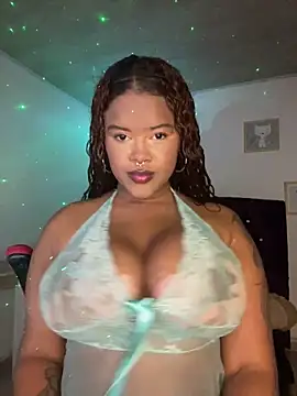 Snapshot of antonella_19x chatting on 7, 3, 2025 antonella 19x online show from 7, 3, 2025