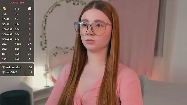 Freckle Diyana online show from 12, 2, 2025