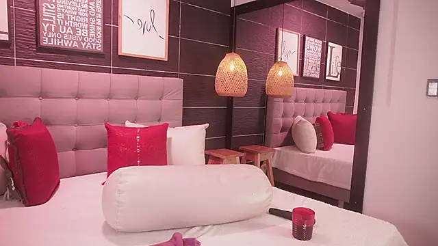 Bella TS  online show from 10, 1, 2026