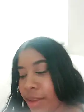 Fanny Klean online show from 17, 1, 2025
