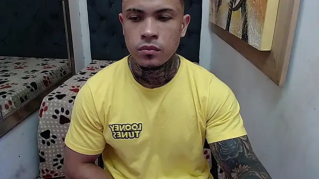 Snapshot of david_rousse_ chatting on 23, 12, 2024 david rousse online show from 23, 12, 2024