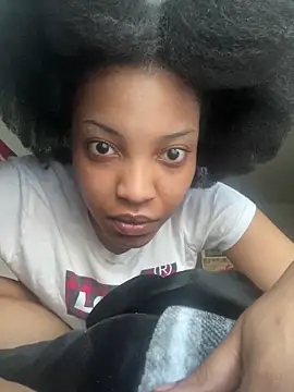 KimiAqua online show from 3, 3, 2025