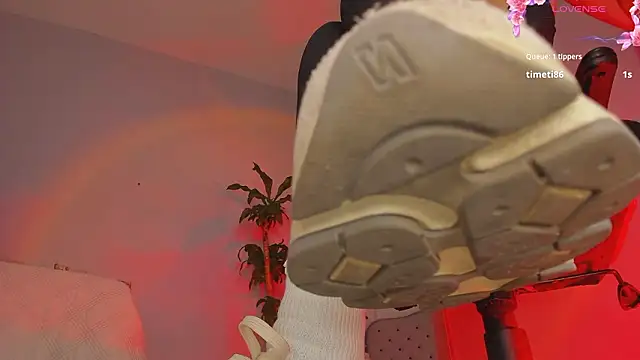 charlotte  grey online show from 21, 3, 2026