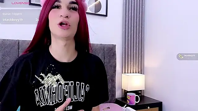 Snapshot of Mia_thompson_19 chatting on 20, 4, 2026 Mia thompson 19 online show from 20, 4, 2026