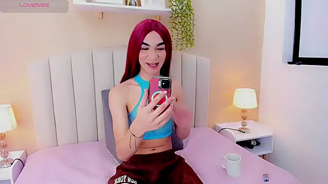 Snapshot of Mia_thompson_19 chatting on 15, 5, 2026 Mia thompson 19 online show from 15, 5, 2026