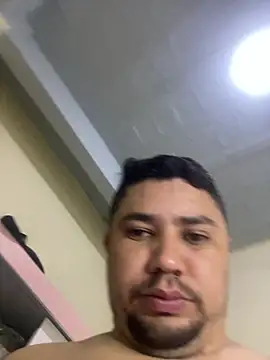 Snapshot of mayemarc chatting on 2, 11, 2025 mayemarc online show from 2, 11, 2025