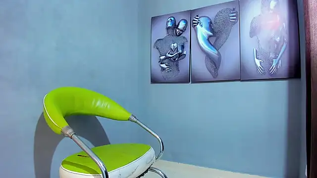 Snapshot of jamiief4 chatting on 2, 10, 2025 jamiief4 online show from 2, 10, 2025