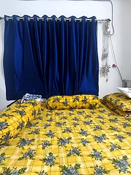 Snapshot of hot_bhabi_kolkata chatting on 5, 4, 2026 hot bhabi kolkata online show from 5, 4, 2026