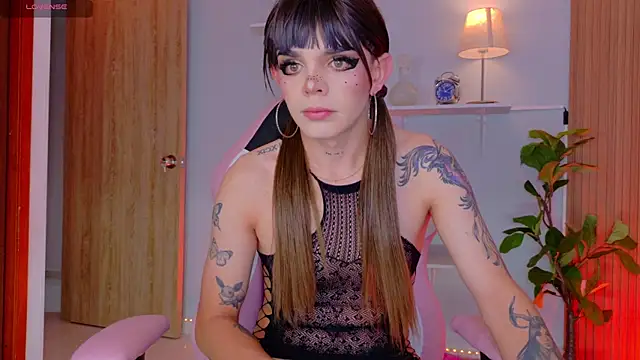 Chris parker27 online show from 23, 2, 2026