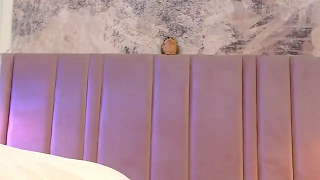 Snapshot of SabrinaDevill chatting on 23, 4, 2026 SabrinaDevill online show from 23, 4, 2026