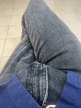 Snapshot of hotisraeli chatting on 5, 3, 2025 hotisraeli online show from 5, 3, 2025