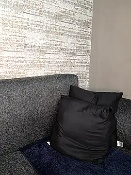 Snapshot of ExclusiveLeexx chatting on 2, 2, 2025 ExclusiveLeexx online show from 2, 2, 2025