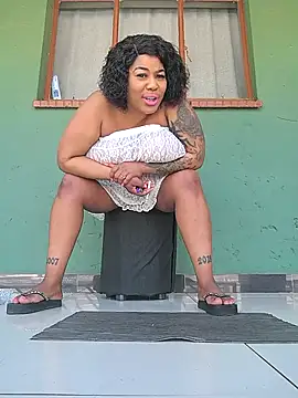 Snapshot of ExclusiveLeexx chatting on 19, 9, 2025 ExclusiveLeexx online show from 19, 9, 2025