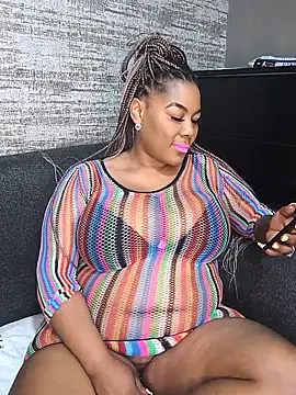 Snapshot of ExclusiveLeexx chatting on 7, 11, 2025 ExclusiveLeexx online show from 7, 11, 2025