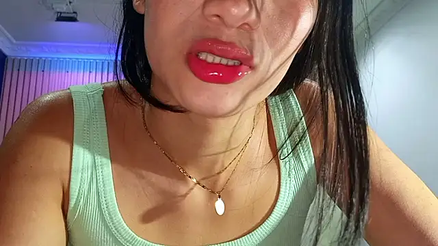 Snapshot of Cataleyalove_ADY chatting on 15, 10, 2025 Cataleyalove ADY online show from 15, 10, 2025