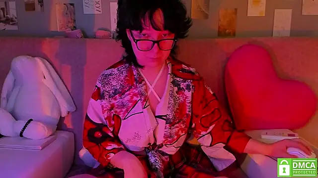 dreamgirllovee online show from 3, 3, 2025